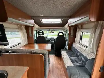 KNAUS SKY WAVE 650 MF 